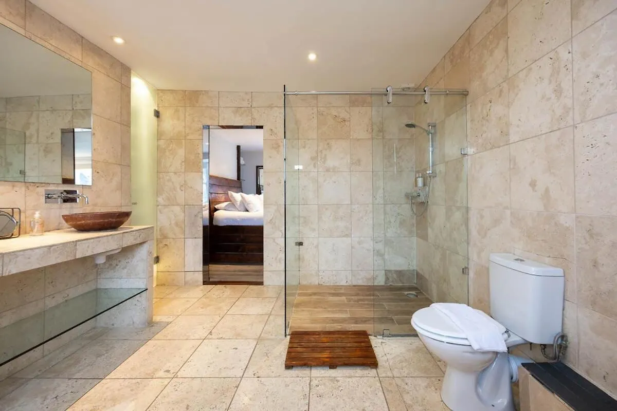 Inn Host & Stay - Grafton Copper Brighton